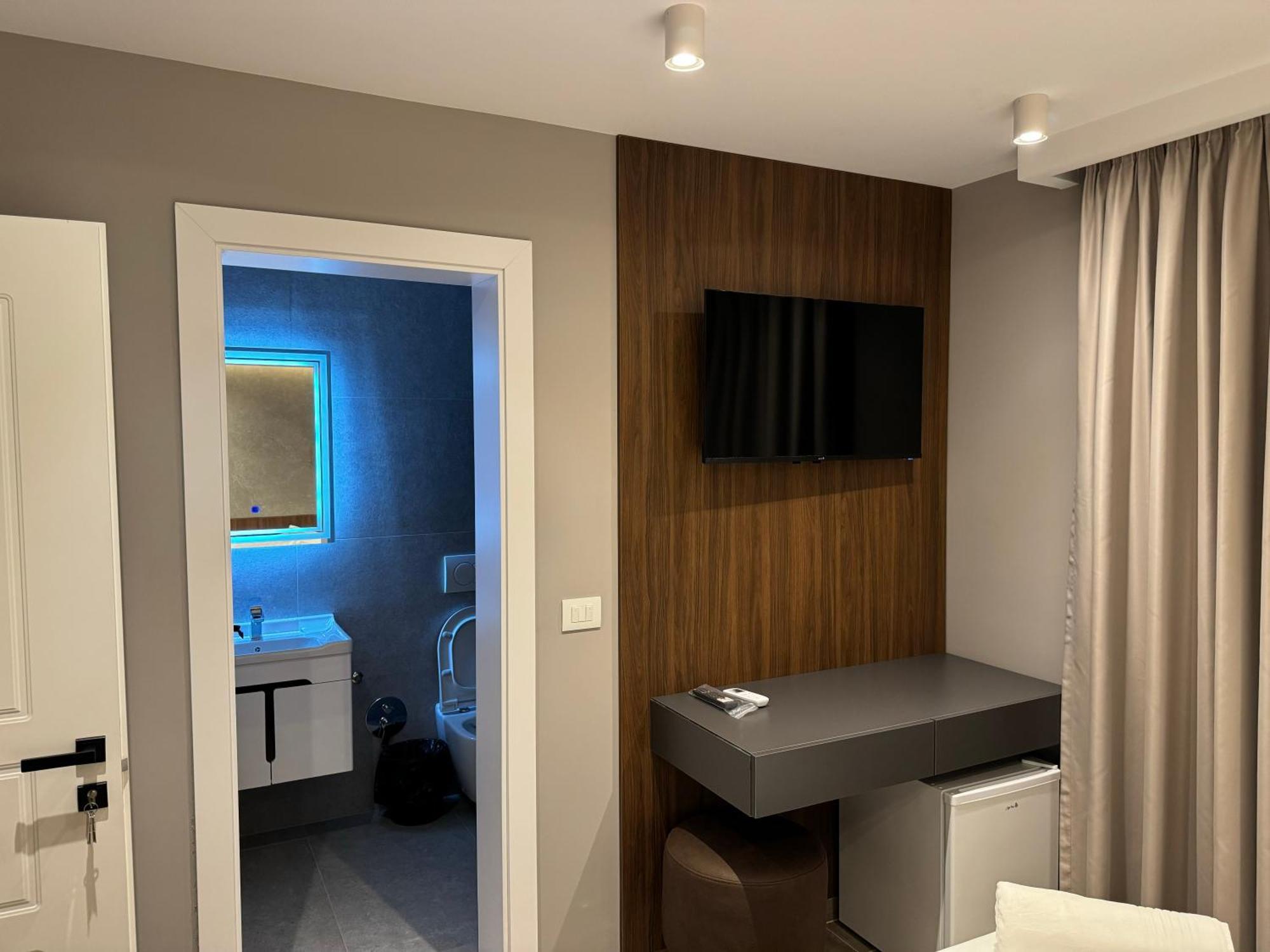 Side Airport Hotel Krujë المظهر الخارجي الصورة