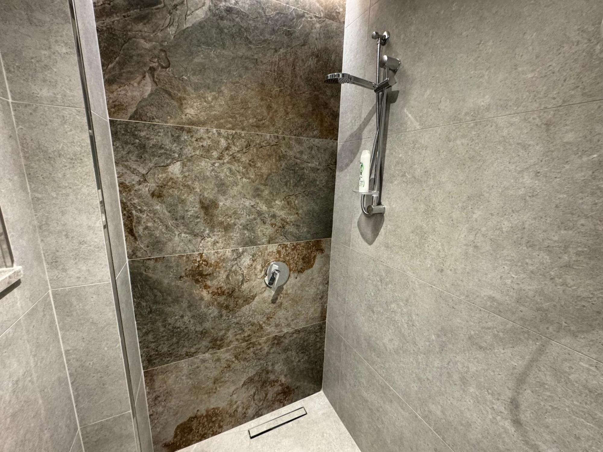 Side Airport Hotel Krujë المظهر الخارجي الصورة